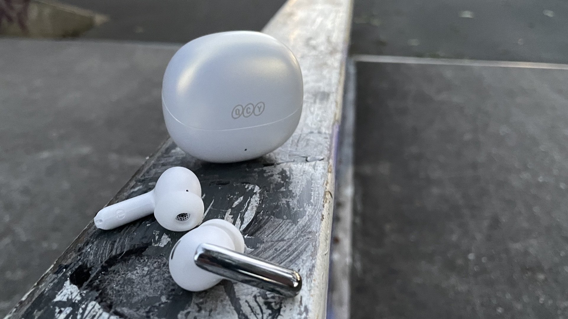 Tested Best Cheap Wireless Earbuds under 50 February 2025